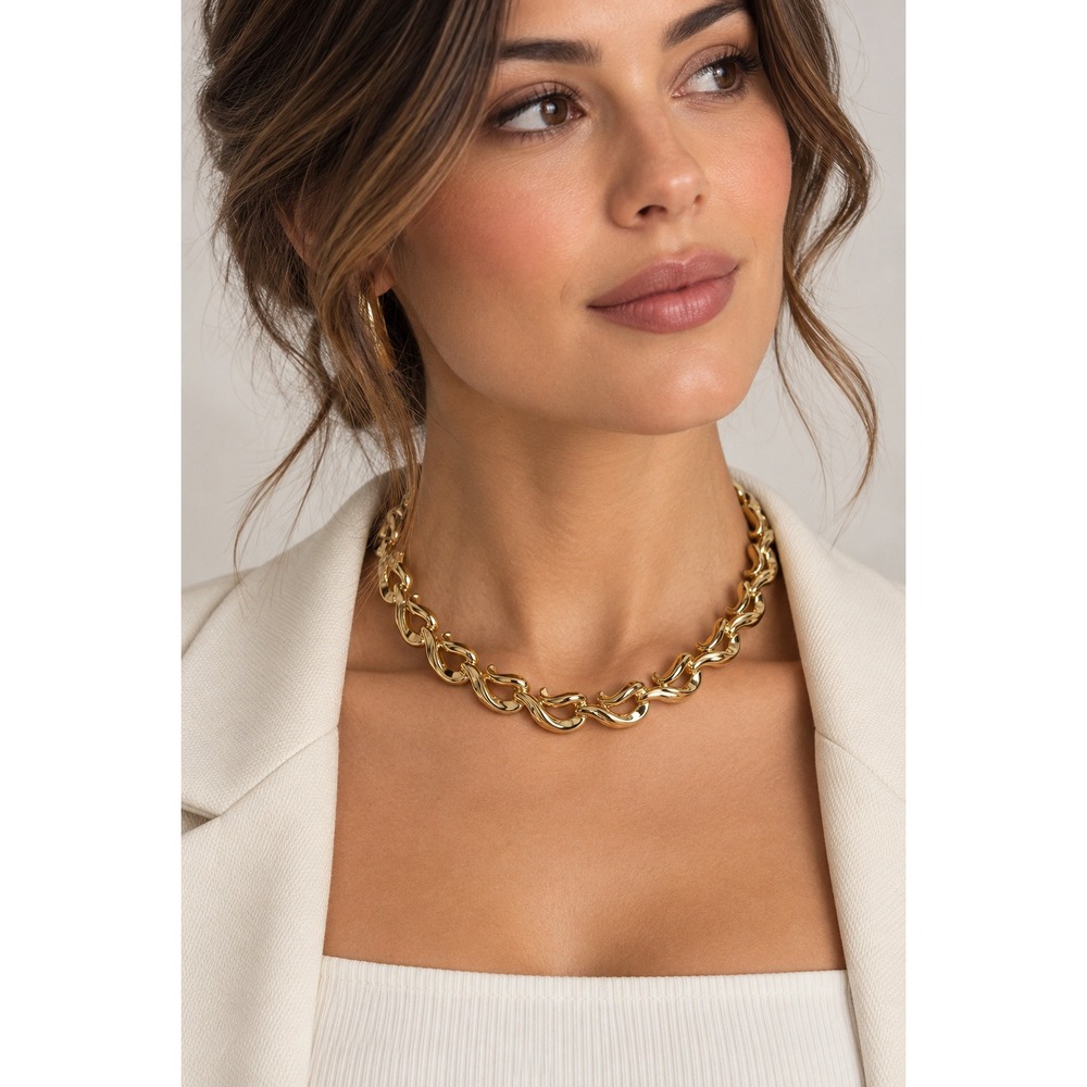 Trifari Gold Choker Necklace Quiet Luxury Old Money Preppy Minimalist